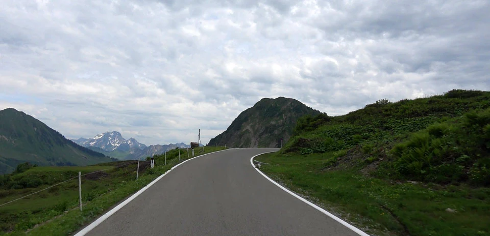 Faschinajoch (South) & Furkajoch (East)